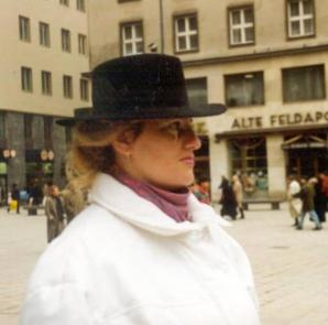 Eva (Slowakei, Bratislava - 53 Jahre)