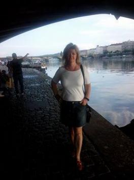 Marie (Tschechische Republik, Praha 9 - 54 Jahre)